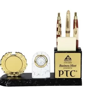 DW 2028 C Desktop Wooden Clock Pen Stand