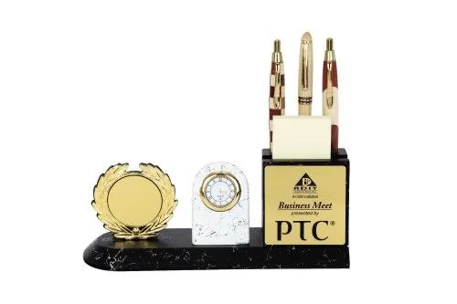 DW 2028 C Desktop Wooden Clock Pen Stand