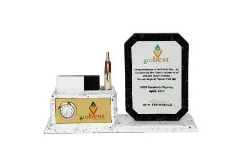 DW 2040 C Designer Wooden Pen Clock Stand