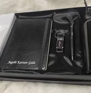 DM-135-Metal-bottle-set 4 In 1 Metal Corporate Gift Set