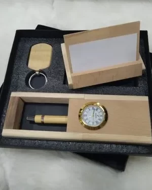 DW 1030 P Wooden Gift Sets
