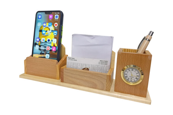 DW 5608 Wooden Engrave Pen Stand