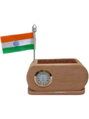 Natural Wooden Pen Stand: DW 2032 F